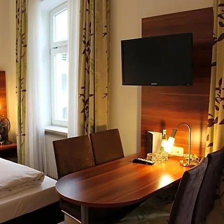 Am Viktualienmarkt Hotel 3*