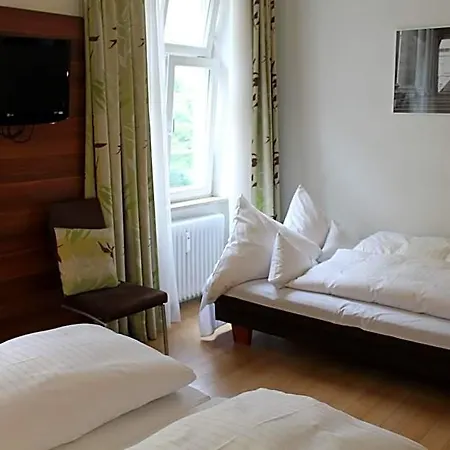Hotel Am Viktualienmarkt 3*