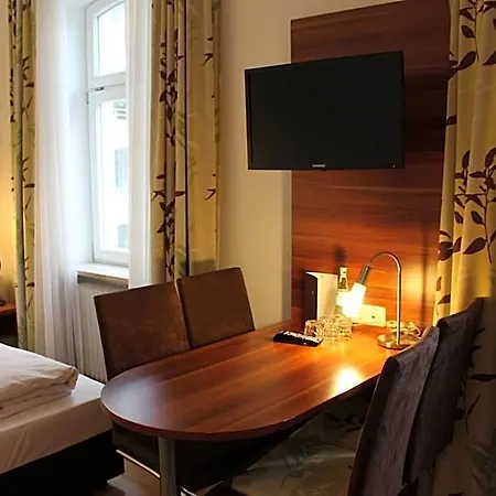 Hotel Am Viktualienmarkt Monachium