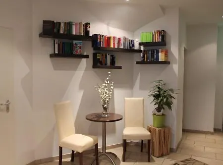 Am Viktualienmarkt Monachium