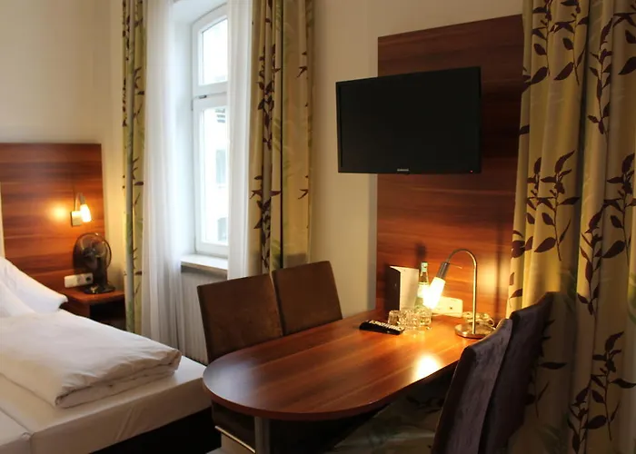 Am Viktualienmarkt מלון