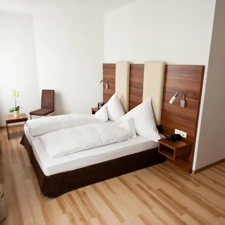 Hotell Am Viktualienmarkt 3*
