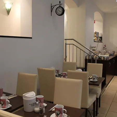 Hotell Am Viktualienmarkt 3*